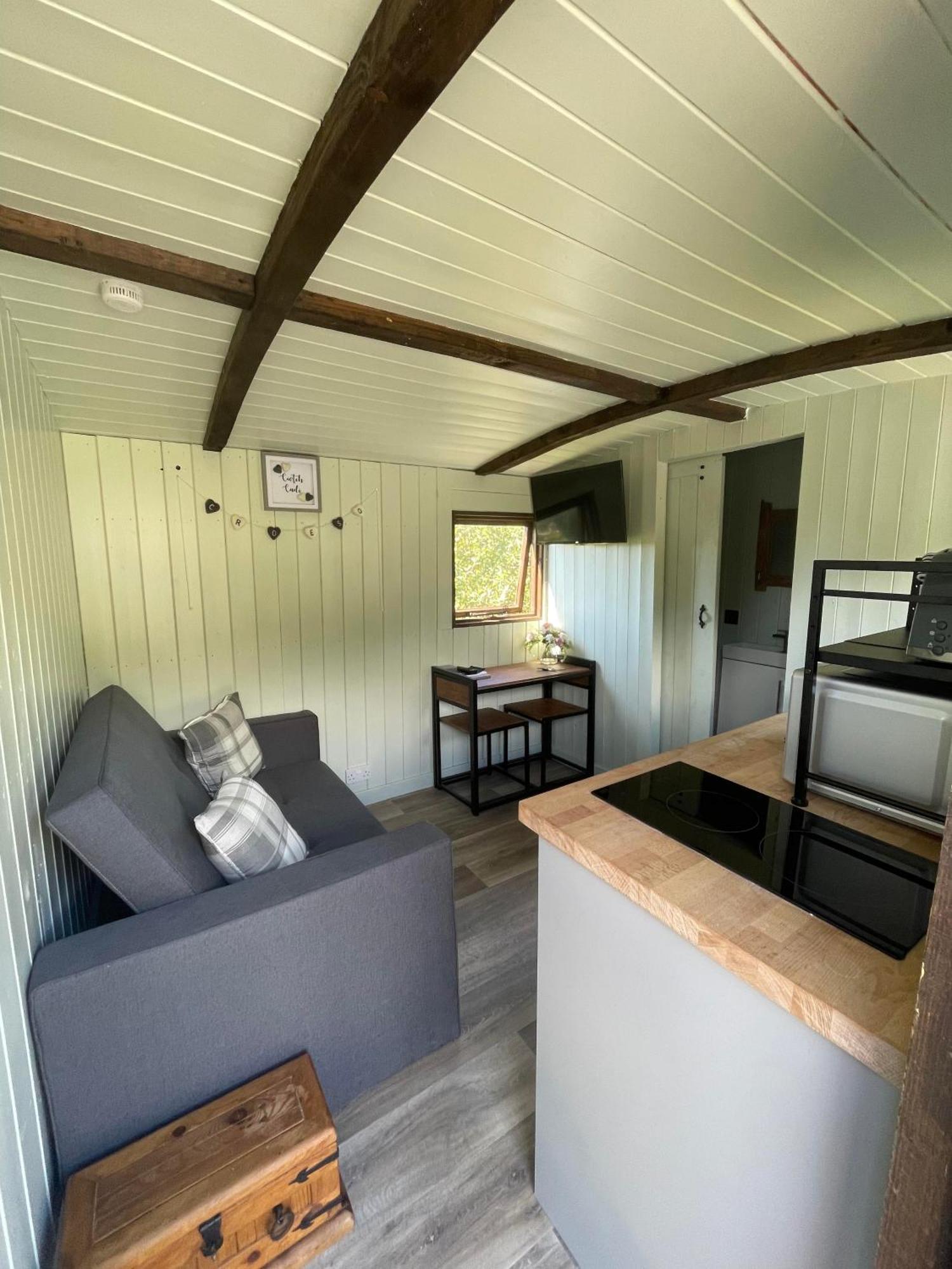 Holiday home Cwtch Cadi